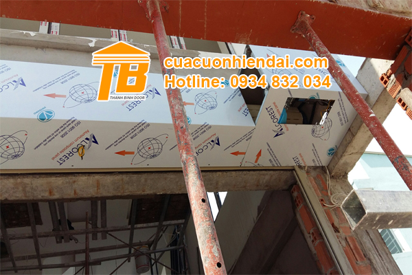 Cách lắp đặt hộp che kỹ thuật cửa cuốn
