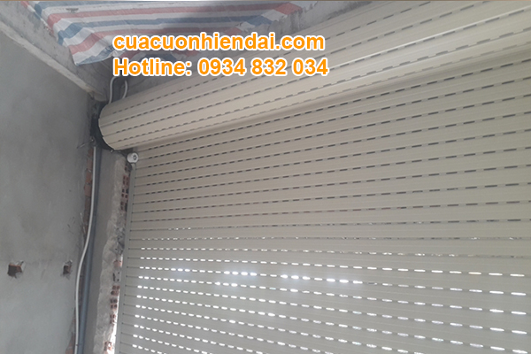 Cung cấp và lắp đặt cửa cuốn khe thoáng giá rẻ