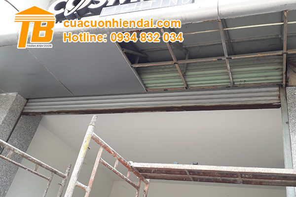Có nên mua cửa cuốn giá rẻ thanh lý cũ hay không?