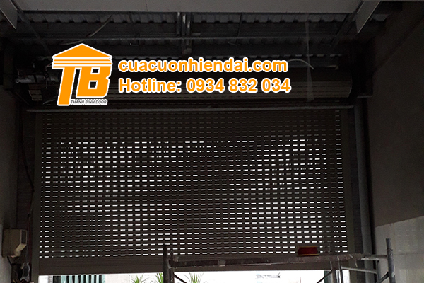 Dịch vụ lắp đặt cửa cuốn quận 1