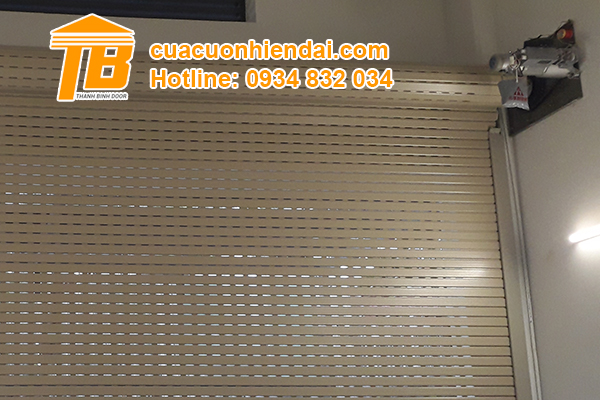 Hướng dẫn cách đóng mở cửa cuốn khi mất điện