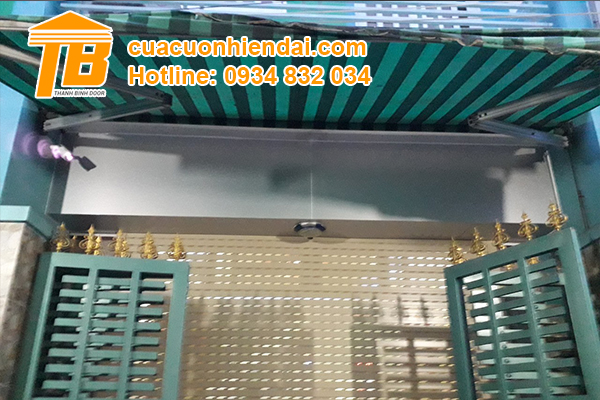 Những lý do bạn nên lắp cửa cuốn Austdoor xuyên sáng