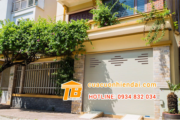 Hướng dẫn cách lắp đặt cửa cuốn tấm liền đúng tiêu chuẩn